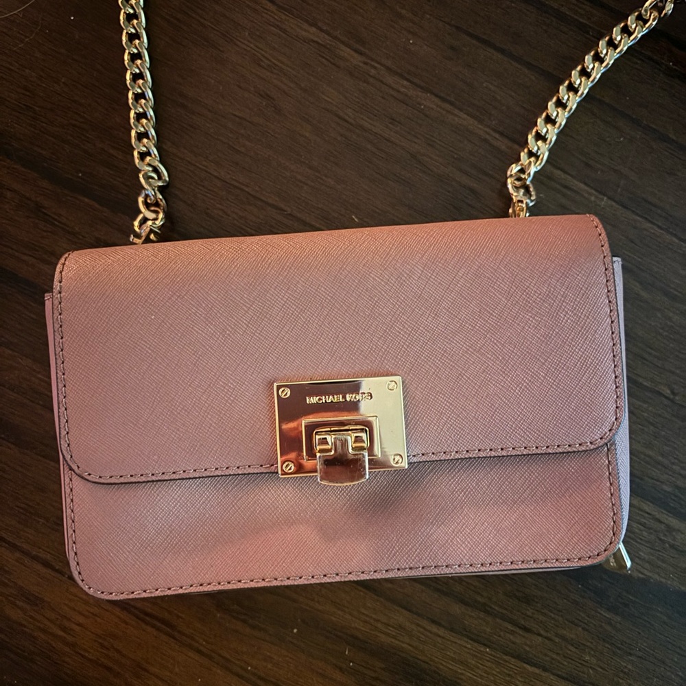 Michael Kors Purse and detachable wallet